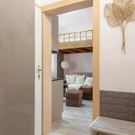 Bright & Cozy 2br - Apartman *