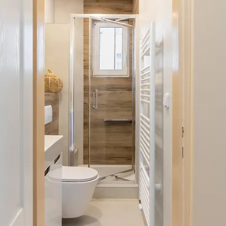 Bright & Cozy 2br - Apartman Karlovy Vary